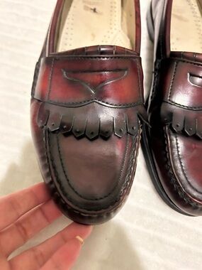 G. H. Bass Weejuns Burgundy Penny Loafers 10 C